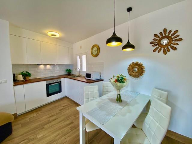 Marisol Beautiful Apartment With Oceanview أذيخي المظهر الخارجي الصورة