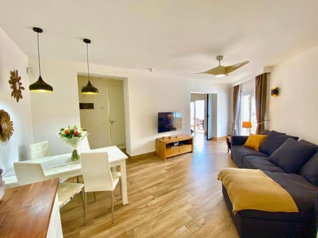 Marisol Beautiful Apartment With Oceanview أذيخي المظهر الخارجي الصورة